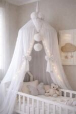 Image principale de la canopée en tulle blanc