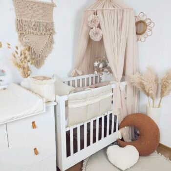 Image principale de la canopée en tulle beige