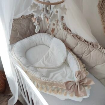 Nid de bébé bohème romantique crème image principale