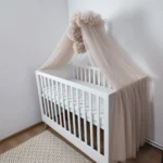 Betthimmel Tüll Beige mit 2 Pompons Zusatzbild-2