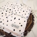 Kuscheldecke Premium Minky Black Dots Zusatzbild-2