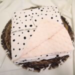 Kuscheldecke Premium Minky Black Dots Zusatzbild-1