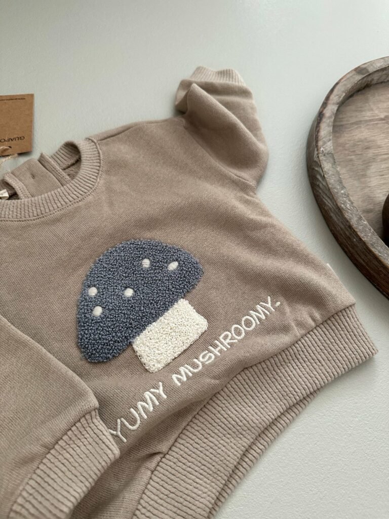 Bouclè Sweater|Mushroom Zusatzbild-1