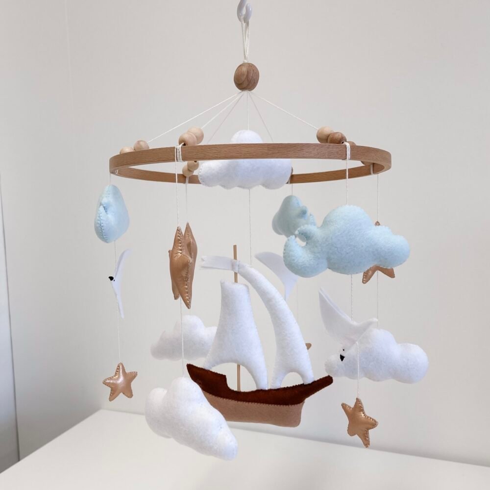 Babymobile Schiff Handgemacht Zusatzbild-1