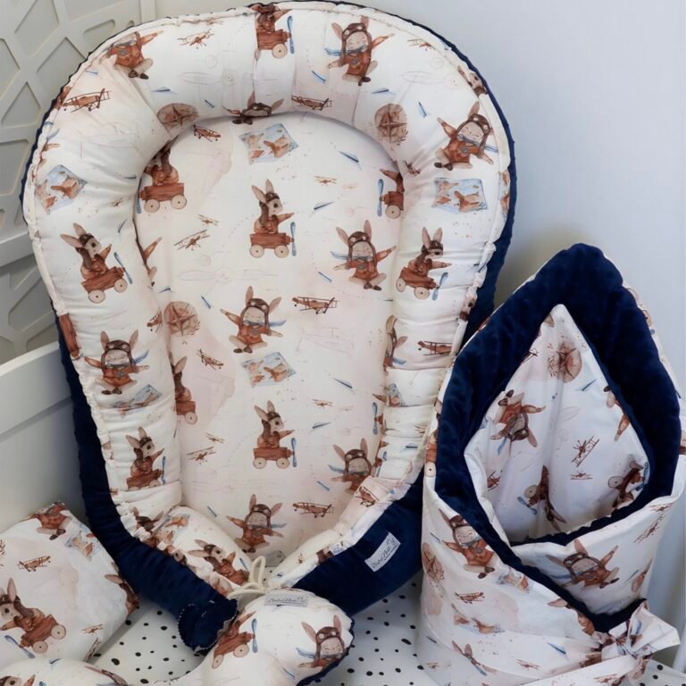 Babynest 4er Premium Set Flying Away Navy Blue Hauptbild