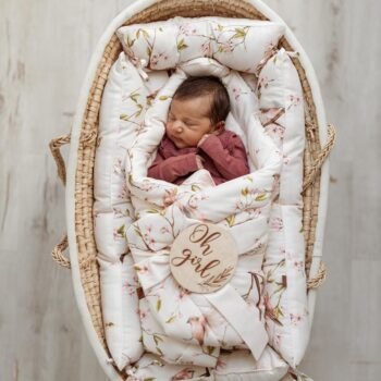 Couverture d'emmaillotage | Coton premium | Indice de chaleur 2,5 | Image principale « Arrivée des oiseaux »