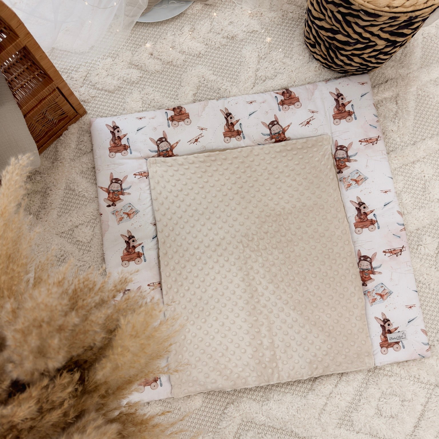 IMG_1116-2 Wickelauflage Minky Inklusive Abnehmbare Wasserdichte Unterlage | Flying Away Hauptbild