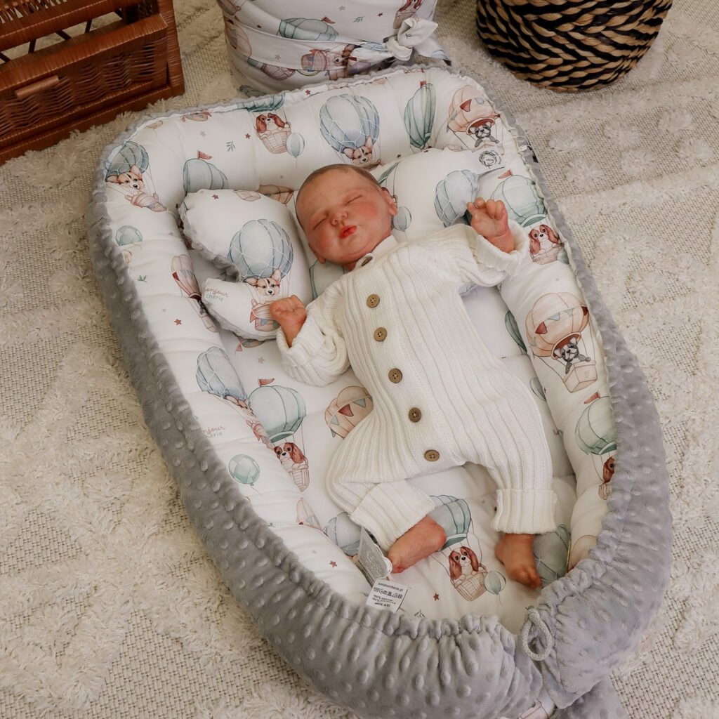 Babynest |Premium Baumwolle Minky|3er Set|Puppies & Hot Air Balloons Hauptbild