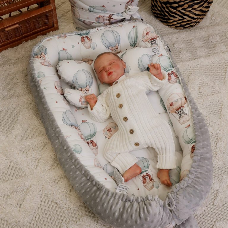 Babynest |Premium Baumwolle Minky|3er Set|Puppies & Hot Air Balloons Hauptbild