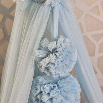 Bed canopy tulle baby blue with 2 pom-poms Additional image-1