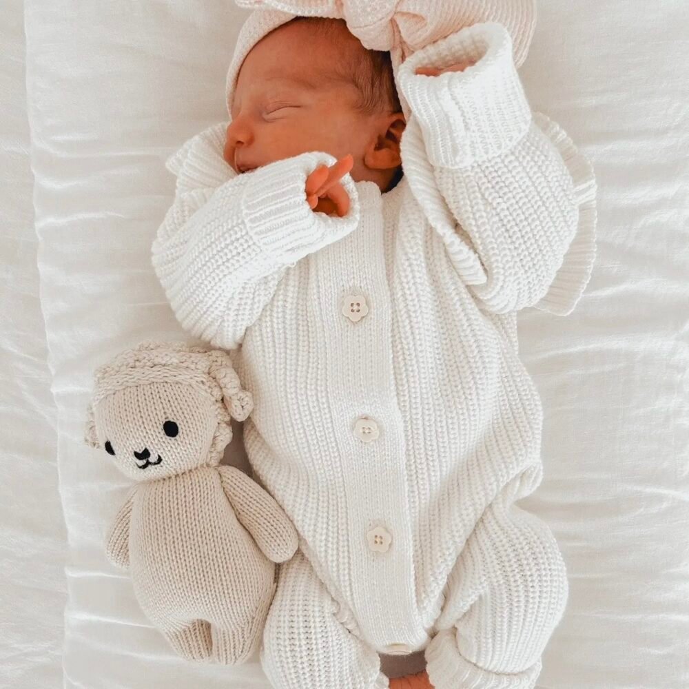 Barboteuse bébé à volants | Crème | 0-3 mois Image supplémentaire 1