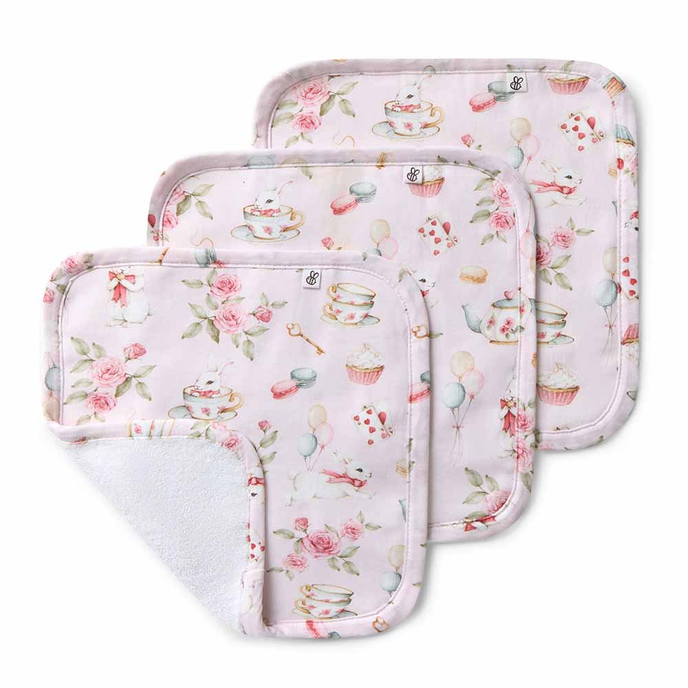Alices-Tea-party-wash-cloths-1_1000x@2x.jpg Alice's Tea Party Bio-Waschlappen 3er-Pack - Image 1
