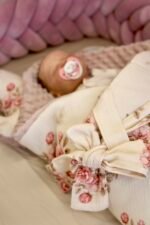 Set Einschlagdecke & Kissen | Premium Ultra Soft Muslin|TOG 2.5|Fall Roses – Image 3