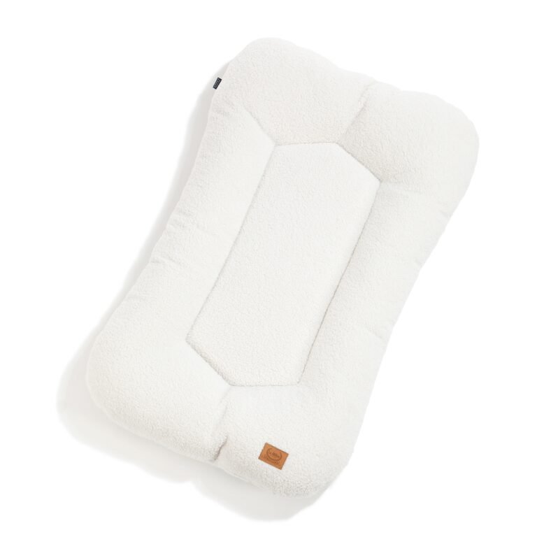 Nid pour bébé ours en peluche CRÈME - 110 x 70 cm Image principale
