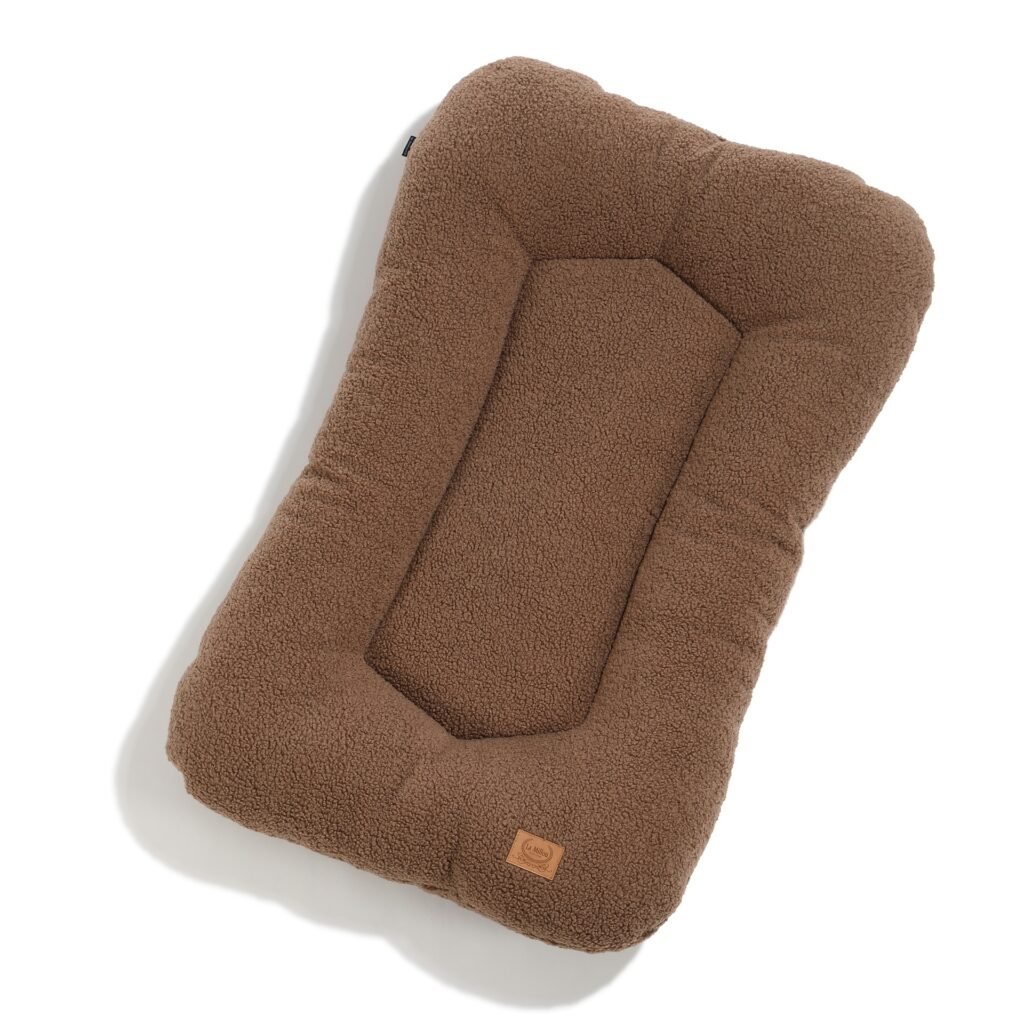 Baby nest Teddy Bear LATTE - 110 x 70 cm Main image